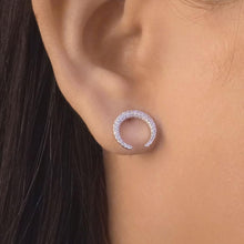 Load image into Gallery viewer, Horn Earrings