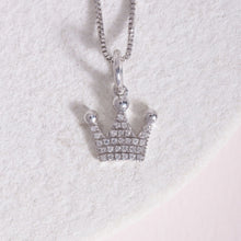 Load image into Gallery viewer, Queen Of All Things Necklace

