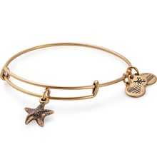 Load image into Gallery viewer, Starfish Charm Bangle