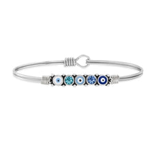 Load image into Gallery viewer, BLUE OMBRE EVIL EYE BANGLE BRACELET
