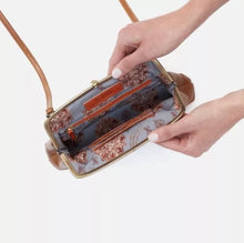 Load image into Gallery viewer, Lana Crossbody (Toffee)