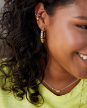 Load image into Gallery viewer, Maggie Small Hoop Earrings In Gold Filigree
