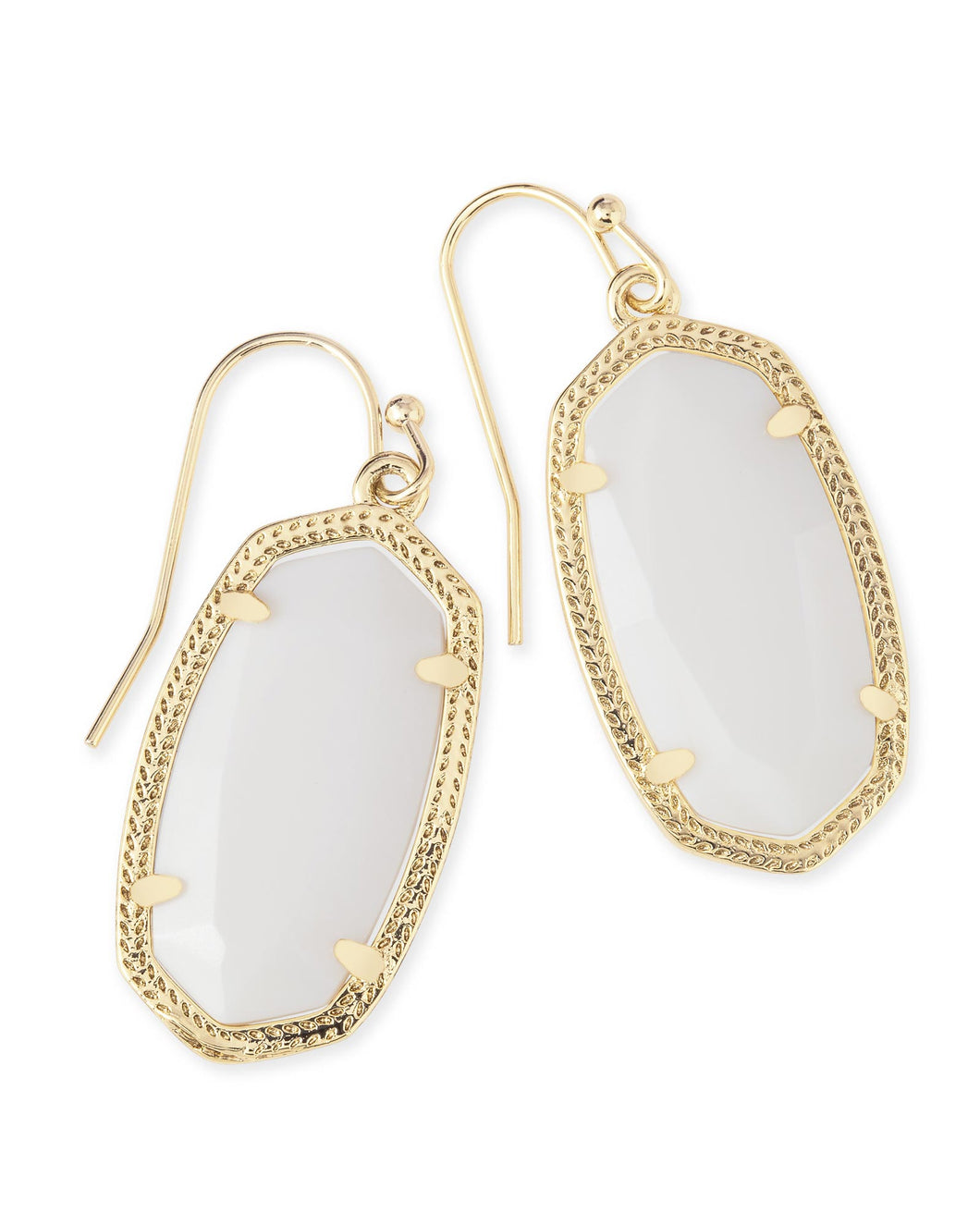 Dani Gold Earrings In White Pearl