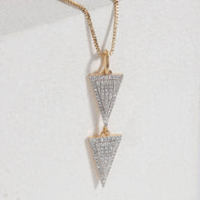 Load image into Gallery viewer, Take The Plunge Necklace
