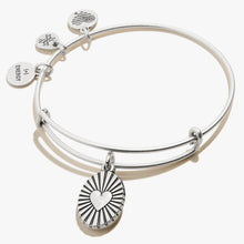 Load image into Gallery viewer, Heart Embossed Charm Bangle
